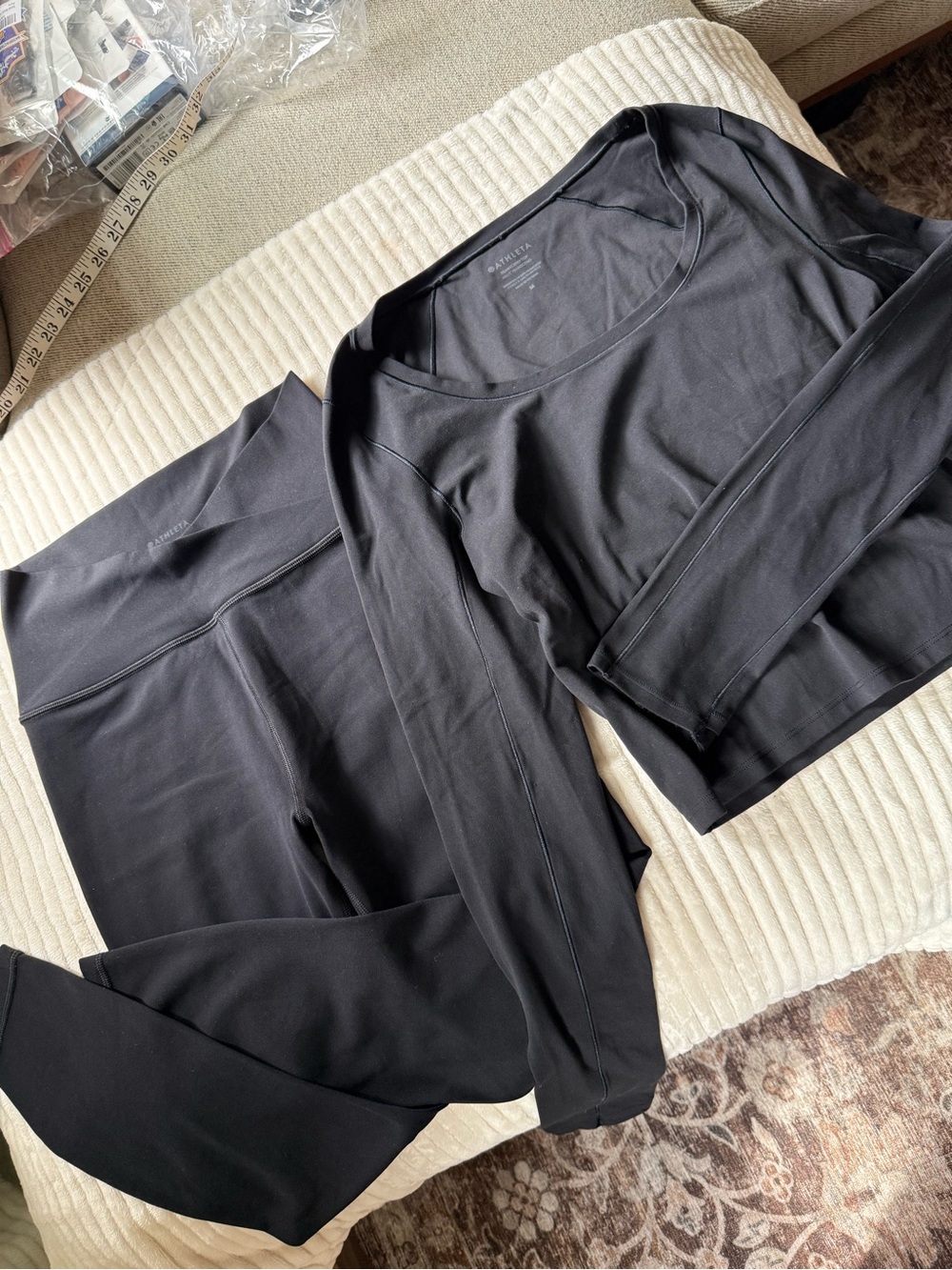 Athleta Transcend Set - Long Sleeve Crop Top & High Waist Leggings - Picture 6 of 6